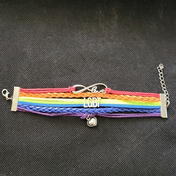 Pride Rainbow Infinity Love heart bracelet - Picture 4 of 7
